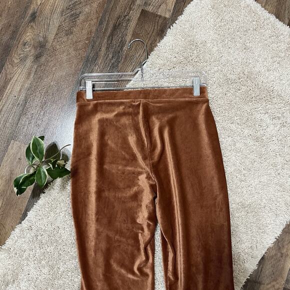Altar'd State Medium Boho Copper Velvet Ribbed Flare High-Rise Pull On Pants - Picture 6 of 8
